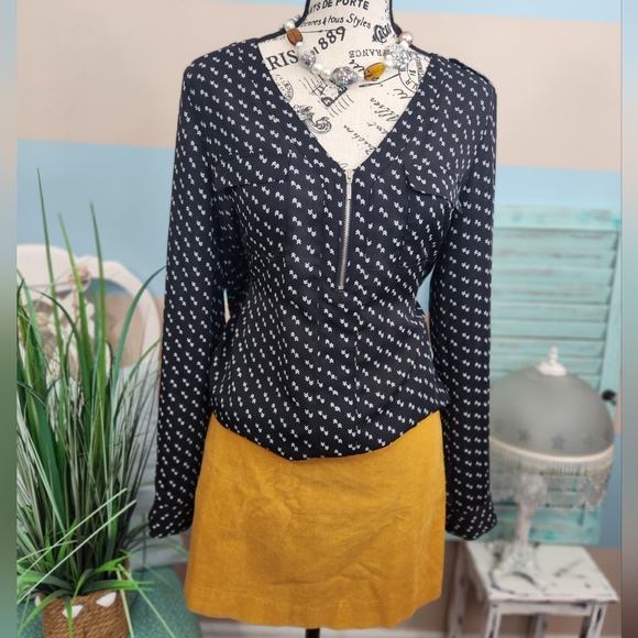 NWOT Candies Black & White Print Blouse - Picture 1 of 8